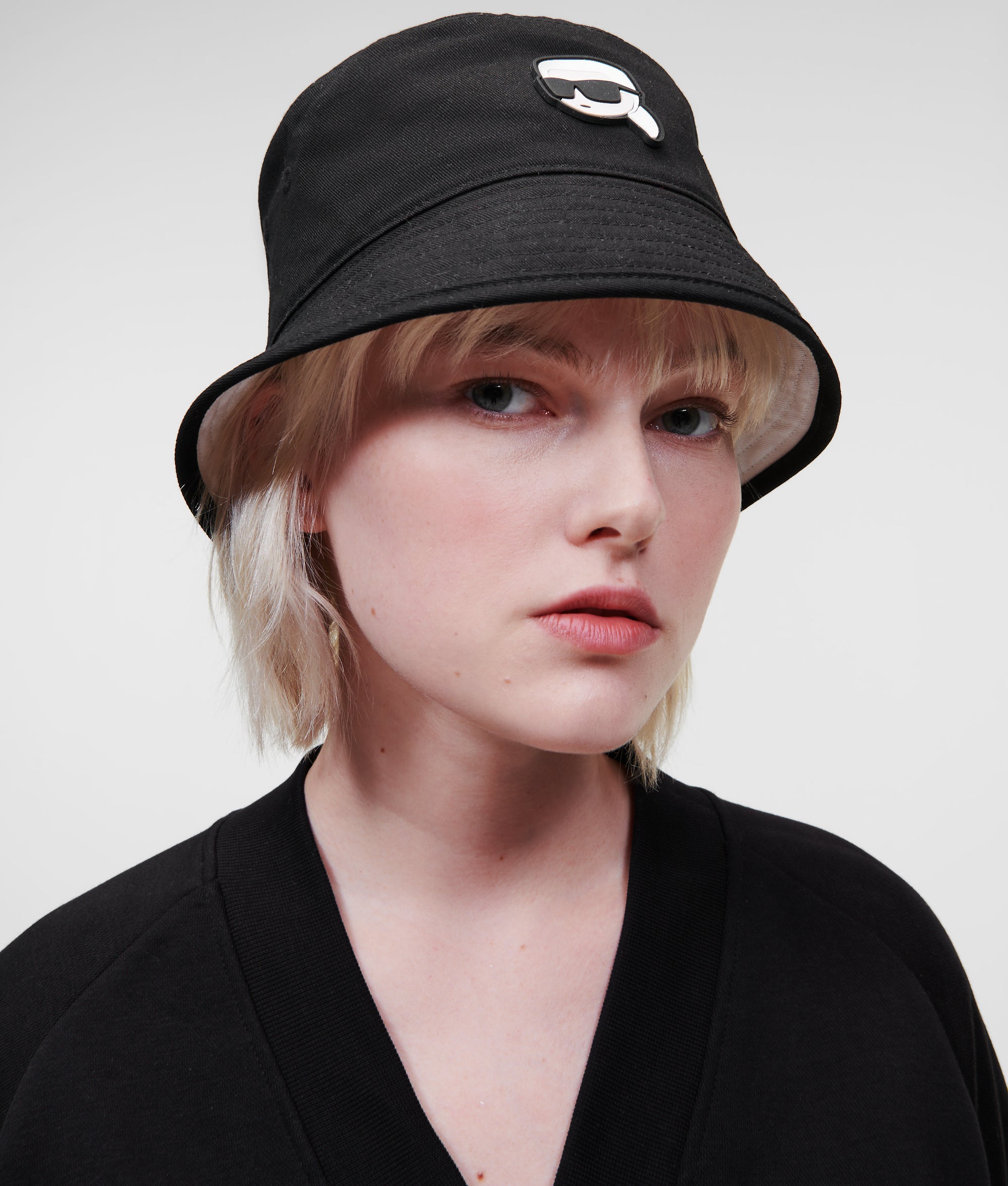 K/IKONIK REVERSIBLE BUCKET HAT Women Hats, Gloves & Scarves Karl Lagerfeld